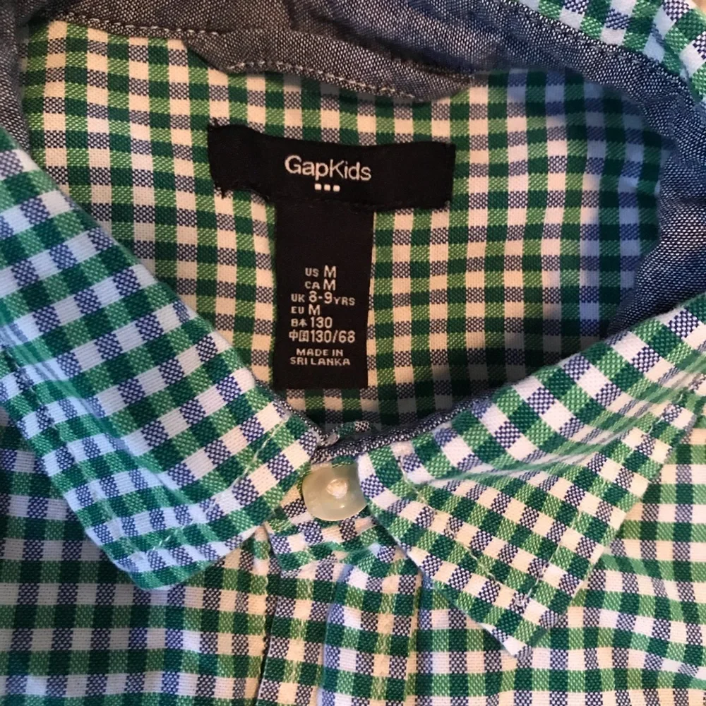 GAP Kids long-sleeve button-down gingham shirt size medium, green blue white